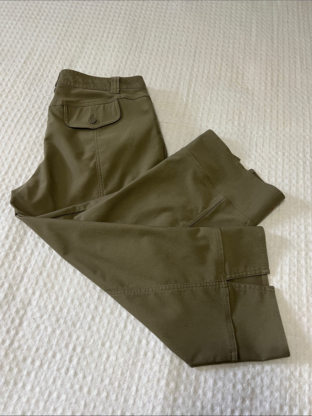 Columbia Olive Green Cropped Hiking Capri Pants Size 10 Outdoor Performance